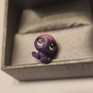 Littlest Pet Shop Mini Octopus